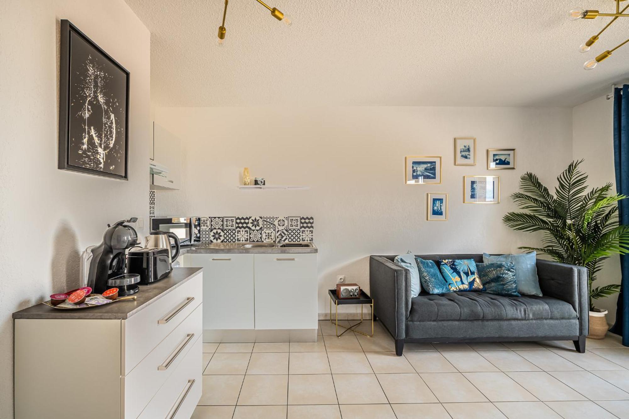 Appartement "Cote Canal", Terrasse , Climatisation , Parking Prive Narbona Exterior foto